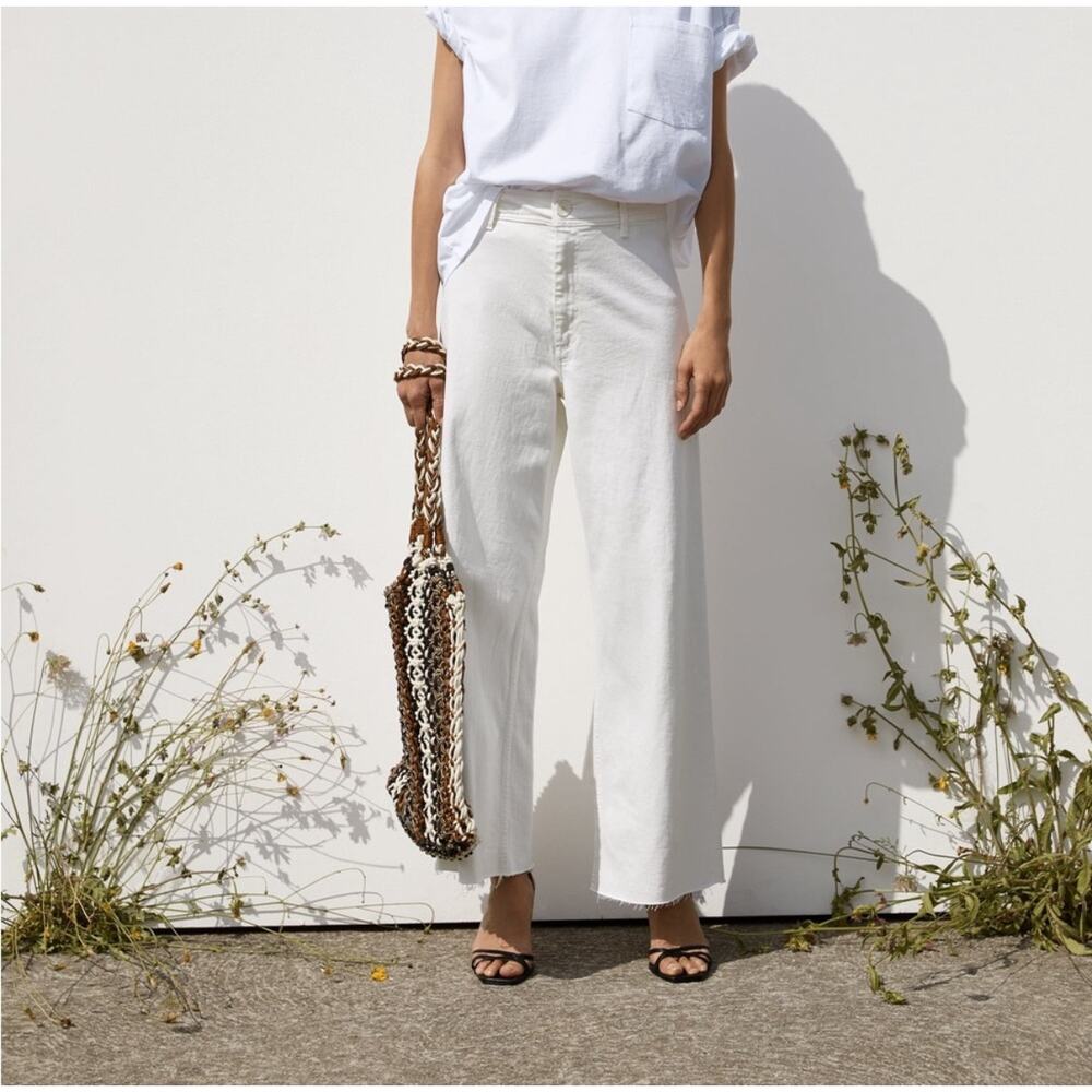 Zara White Flare Wide Leg Jeans High Waisted